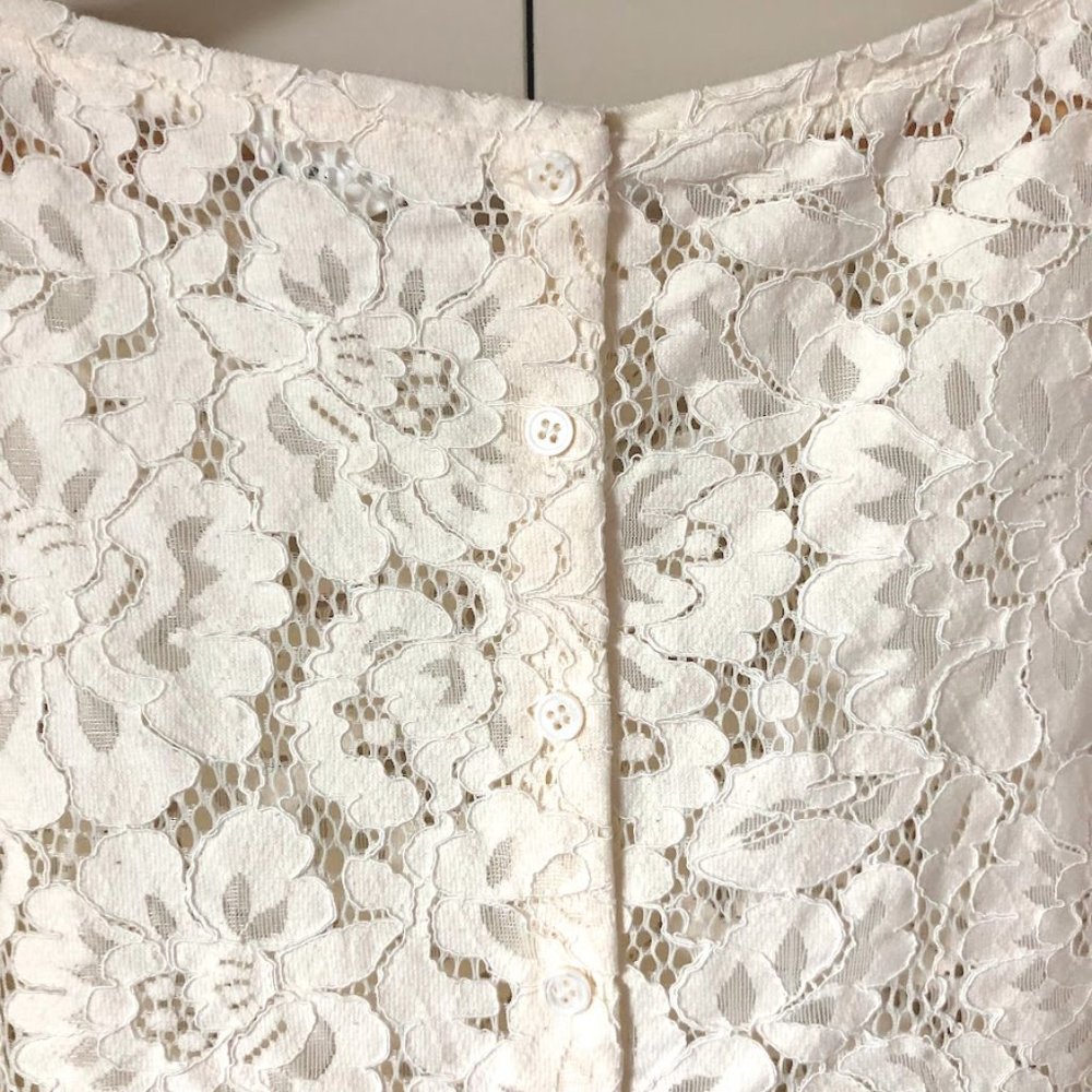 ✨ HP ✨Club Monaco Leatrice Lace Blouse - Picture 10 of 11